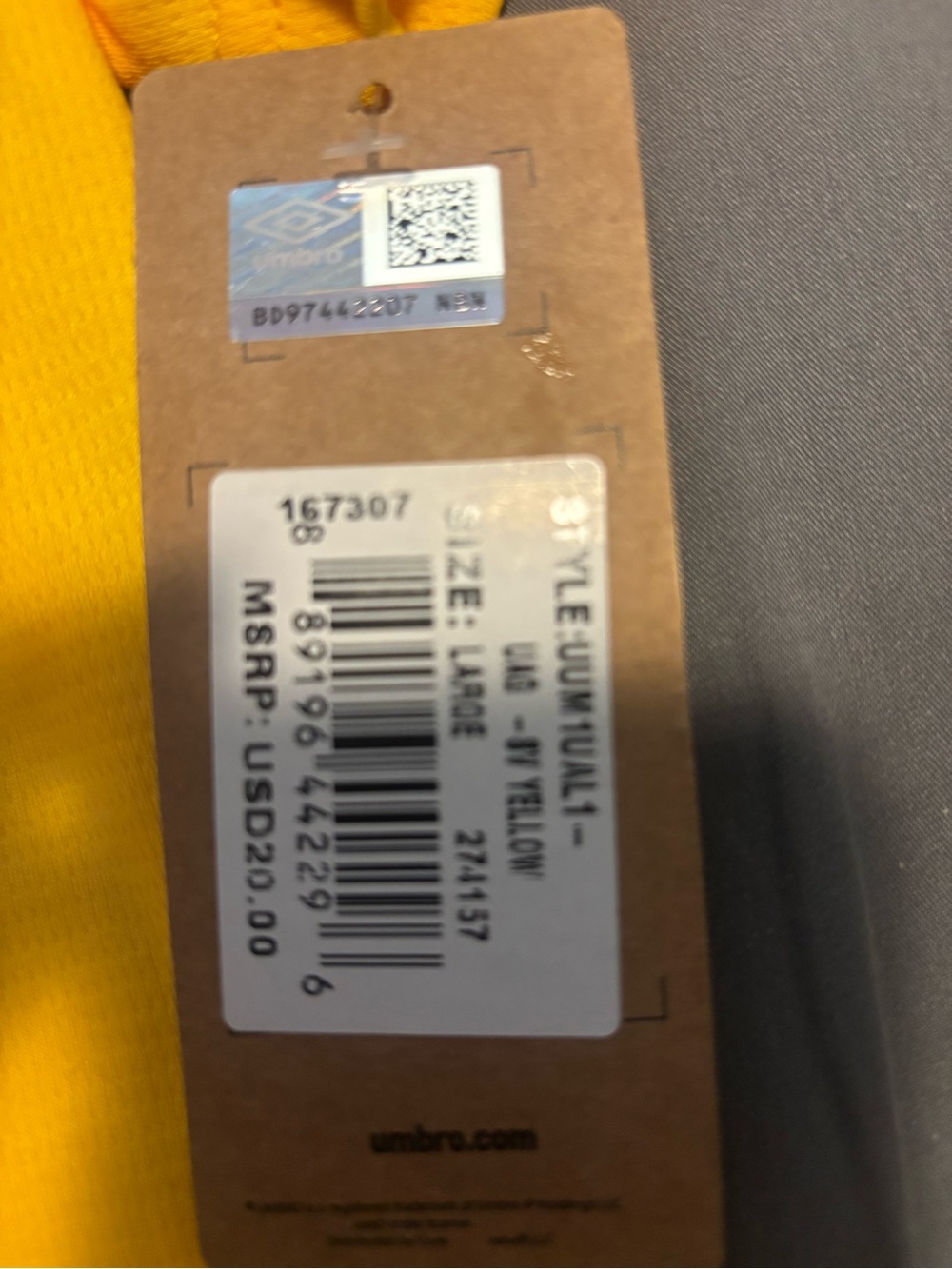 Umbro Men’s Yellow Short Sleeve Athletic Tee